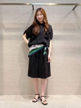 「COMME CA（コムサ）のアイテム（トップス）」を使った、COMME CA OFFICIALさん（レディース・164cm）の夏コーディネート