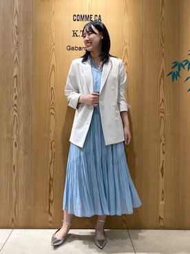 「K.T KIYOKO TAKASE（キヨコタカセ）のアンクルストラップ パンプス（パンプス、シルバー系）」を使った、COMME CA OFFICIALさん（レディース・166cm）の春コーディネート
