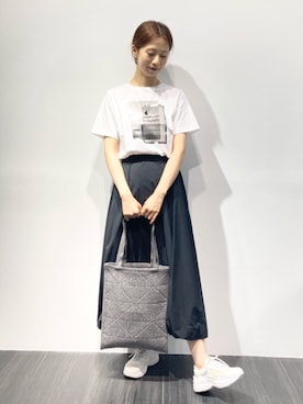「アイテム（スカート）」を使った、COMME CA OFFICIALさん（レディース・165cm）の夏コーディネート