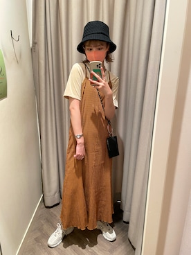 「アイテム（帽子）」を使った、Airi Nozawaさん（レディース・173cm）の夏コーディネート