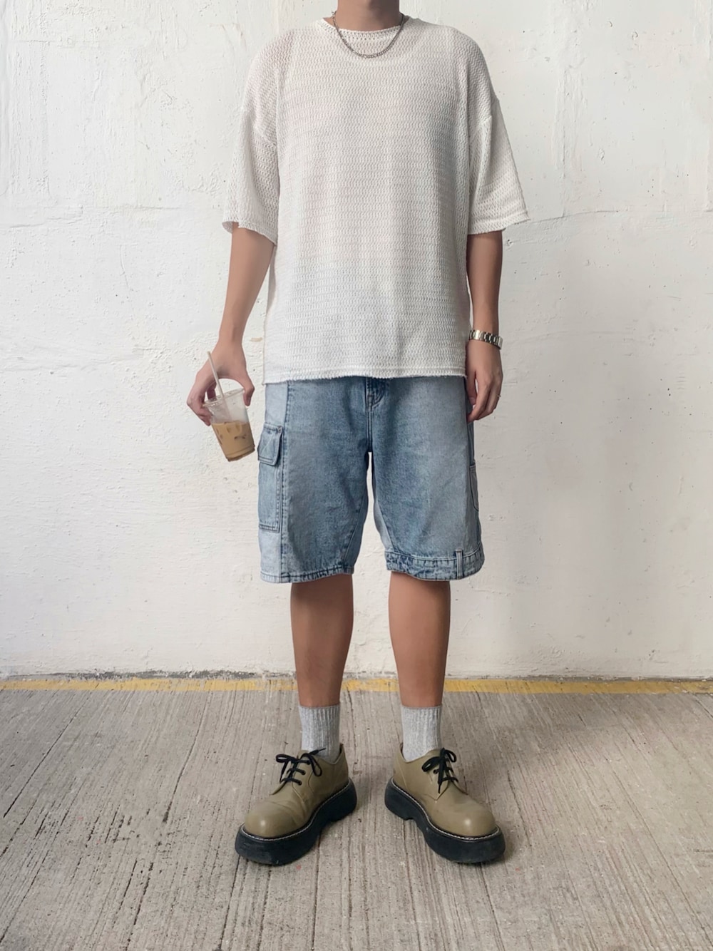 「ootd、夏、夏コーデ、今日のコーデ、今日の服、白Tシャツ、FIVE CM、BOTTEGA VENETA、Maison Margiela、UNIQLO」｜「knit top/ no brandのアイテム（Tシャツ/カットソー、ホワイト系）」を使った、avlsn5さん（メンズ・180cm）の夏コーディネートの1枚目の写真