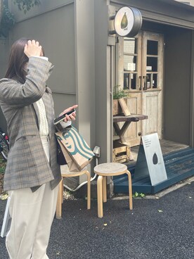 「archives（アルシーヴ）のアイテム（パンツ）」を使った、なおさん（レディース・160cm）の春コーディネート
