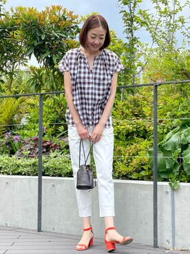 「アイテム（シャツ/ブラウス）」を使った、ayakaさん（レディース・170cm）の春コーディネート