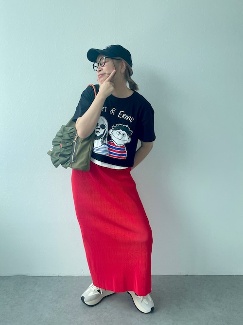 tシャツ 「BLACK SCORE」 EARNIE CROPPED T レディース BLACK SCORE】KURT EARNIE CROPPED T（Tシャツ/カットソー