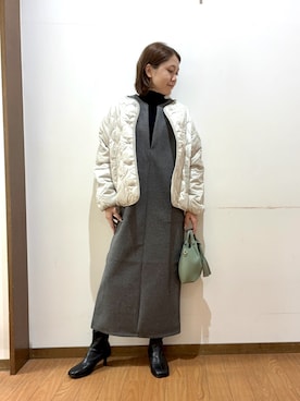 「アイテム（ダウンジャケット/コート）」を使った、Mizukiさん（レディース・163cm）の秋コーディネート