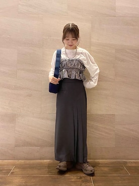 「アイテム（ベスト、シルバー系）」を使った、mikaさん（レディース・154cm）の秋コーディネート