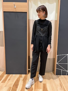 「Samansa Mos2 blue」｜「アイテム（キャミソール）」を使った、rei..naさん（レディース・164cm）の秋コーディネート