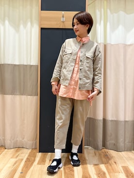 「いまどきジャケット写真」｜「アイテム（ノーカラージャケット）」を使った、rei..naさん（レディース・164cm）の春コーディネート