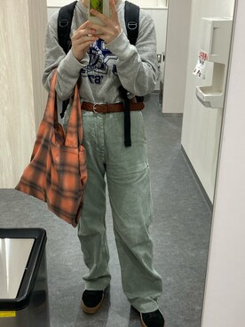 Zara ザラ のデニムパンツ グリーン系 を使った人気ファッションコーディネート Wear