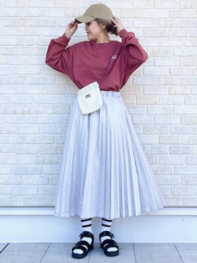 「アイテム（バッグ、ホワイト系）」を使った、えりー👻さん（レディース・173cm）の秋コーディネート