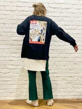 「バックプリント」｜えりー👻さん（レディース・173cm）の冬コーディネート