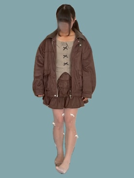 「Miniministore（ミニミニストア）の【26秋冬】リボンニットトップス スクエアネック秋服（Tシャツ/カットソー、ベージュ系）」を使った、*桔梗 深月.さん（レディース・150cm）の秋コーディネート