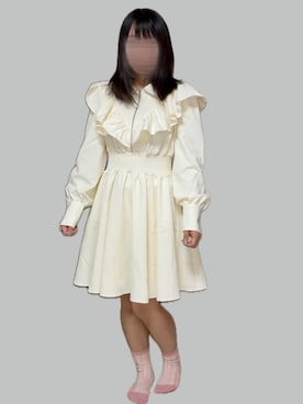 「rienda（リエンダ）のフロントジップフリルミニシャツワンピース 冬服 春服（シャツワンピース、ホワイト系）」を使った、*桔梗 深月.さん（レディース・150cm）の秋コーディネート