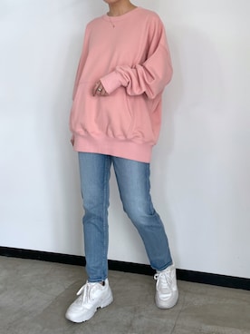 デニムパンツを使った ピンクスウェット のレディース人気ファッションコーディネート ユーザー ショップスタッフ Wear デニムパンツを使った ピンクスウェット のレディース人気ファッションコーディネート ユーザー ショップスタッフ Wear