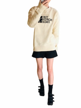 Beeさんのコーディネート