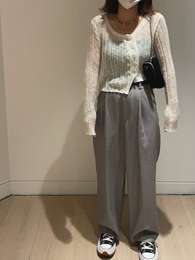 「FEKETE（フェケテ）のアイテム（アクセサリー）」を使った、Emiさん（レディース・157cm）の秋コーディネート