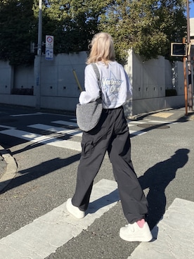 「AS KNOW AS plus（アズノゥアズプラス）のアイテム（スニーカー）」を使った、Miyukiさん（レディース・160cm）の冬コーディネート
