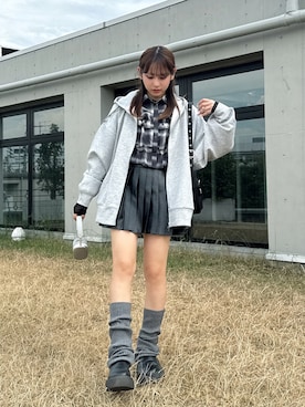 「AS KNOW AS plus（アズノゥアズプラス）のアイテム（シャツ/ブラウス）」を使った、Miyukiさん（レディース・160cm）の秋コーディネート