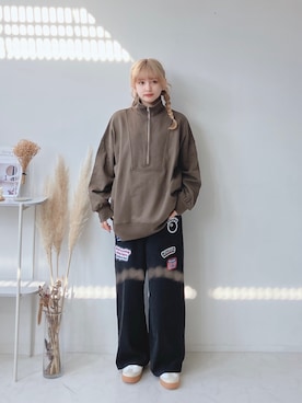 「AS KNOW AS plus（アズノゥアズプラス）のアイテム（スウェット）」を使った、Miyukiさん（レディース・160cm）の秋コーディネート