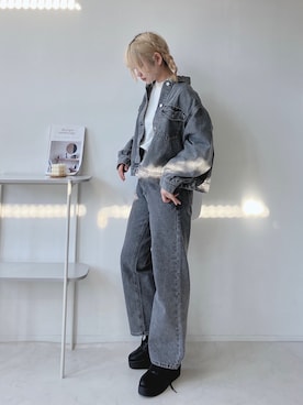 「AS KNOW AS plus（アズノゥアズプラス）のアイテム（スニーカー）」を使った、Miyukiさん（レディース・160cm）の冬コーディネート
