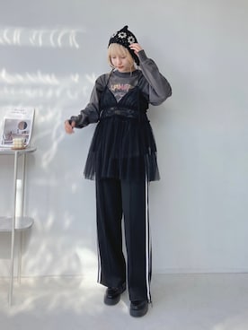 「AS KNOW AS plus（アズノゥアズプラス）のアイテム（スニーカー）」を使った、Miyukiさん（レディース・160cm）の冬コーディネート