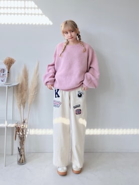 「AS KNOW AS plus（アズノゥアズプラス）のアイテム（スニーカー）」を使った、Miyukiさん（レディース・160cm）の冬コーディネート