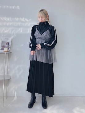 「AS KNOW AS plus（アズノゥアズプラス）のアイテム（ナイロンジャケット）」を使った、Miyukiさん（レディース・160cm）の冬コーディネート