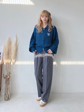 「AS KNOW AS plus（アズノゥアズプラス）のアイテム（スラックス）」を使った、Miyukiさん（レディース・160cm）の秋コーディネート