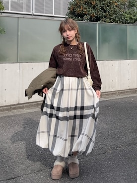 「アイテム（サンダル）」を使った、Miyukiさん（レディース・160cm）の秋コーディネート