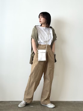 「みんなの白Tフェス」｜「アイテム（チノパンツ）」を使った、Hinata.さん（レディース・156cm）の春コーディネート