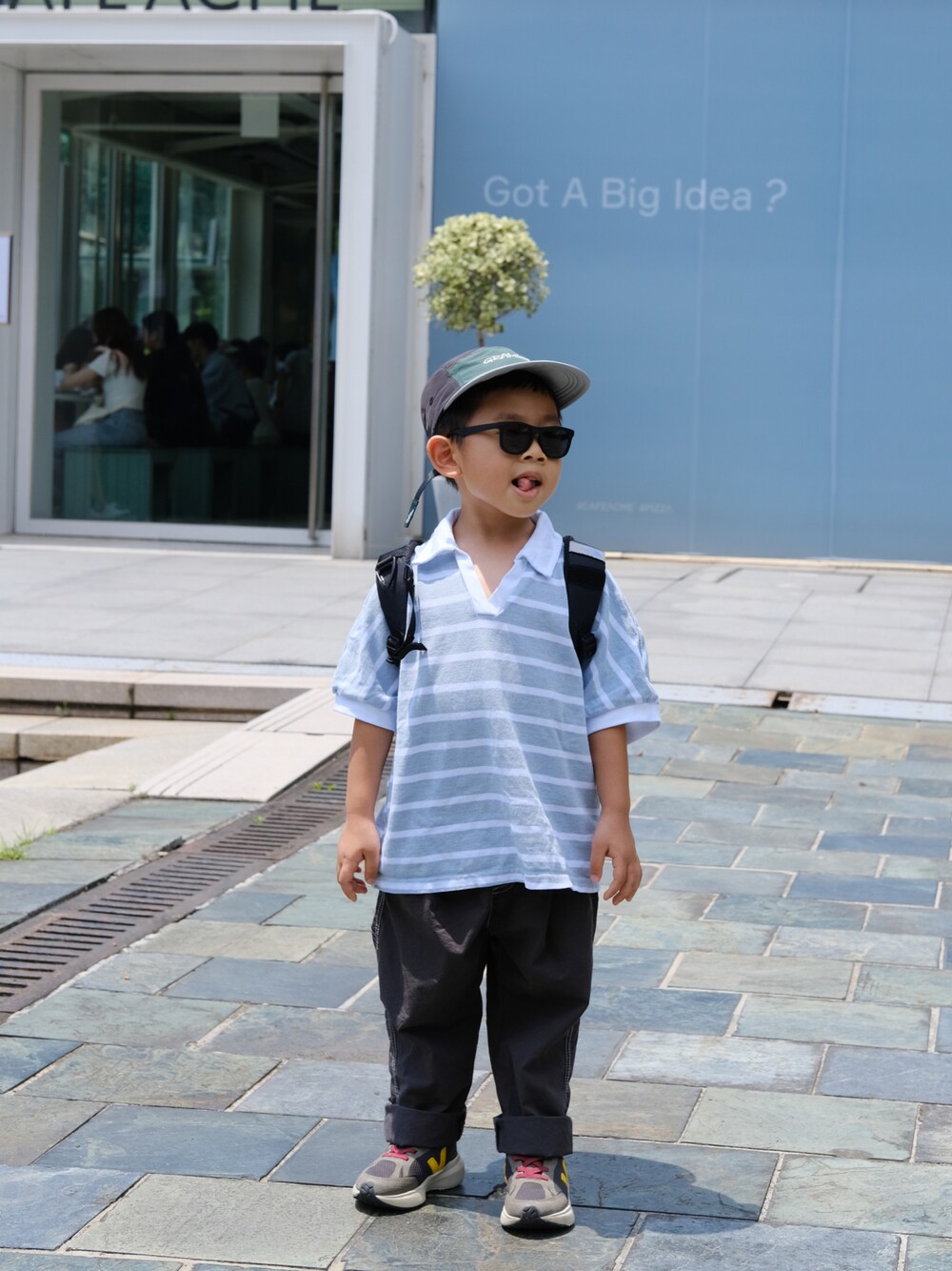 「Gramicciのアイテム（キャップ、グリーン系）」を使った、housebabypresleyさん（キッズ・100cm）の夏コーディネートの1枚目の写真