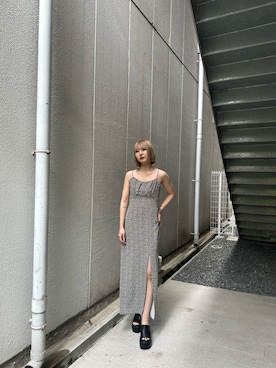 「EMODA（エモダ）のアイテム（ワンピース）」を使った、武島マリアさん（レディース・157cm）の春コーディネート