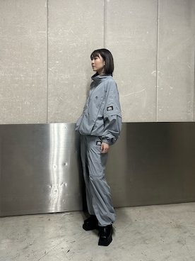 「EMODA（エモダ）のアイテム（その他パンツ）」を使った、武島マリアさん（レディース・157cm）の春コーディネート