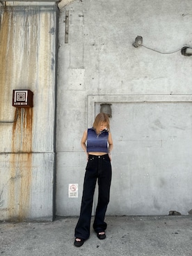 「アイテム（タンクトップ、ブルー系）」を使った、武島マリアさん（レディース・157cm）の春コーディネート