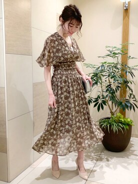 「MERCURYDUO（マーキュリーデュオ）のアイテム（パンプス）」を使った、浅川晴香さん（レディース・160cm）の春コーディネート