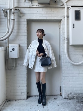 「MURUA（ムルーア）のアイテム（その他シューズ）」を使った、桂束咲さん（レディース・170cm）の冬コーディネート