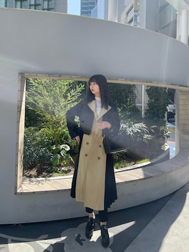 「MURUA（ムルーア）のアイテム（トレンチコート）」を使った、桂束咲さん（レディース・170cm）の春コーディネート