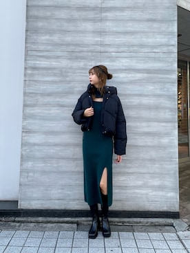 「MURUA（ムルーア）のアイテム（ダウンジャケット/コート）」を使った、桂束咲さん（レディース・170cm）の秋コーディネート