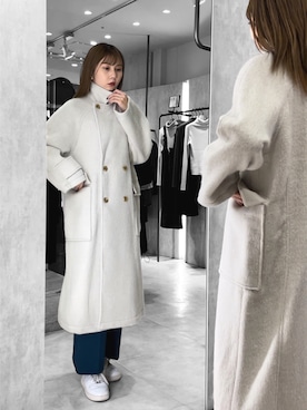 「MURUA（ムルーア）のアイテム（その他アウター）」を使った、桂束咲さん（レディース・170cm）の秋コーディネート