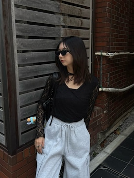 「MURUA（ムルーア）のアイテム」を使った、桂束咲さん（レディース・170cm）の夏コーディネート
