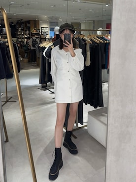 「MURUA（ムルーア）のアイテム」を使った、桂束咲さん（レディース・170cm）の夏コーディネート