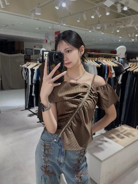 「ブラウンコーデ」｜「アイテム（パンツ）」を使った、桂束咲さん（レディース・170cm）の夏コーディネート