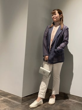 「ホワイトデニム」｜「アイテム（財布/小物）」を使った、KNKさん（レディース・153cm）の春コーディネート