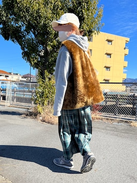 「Carhartt WIP（カーハートダブリューアイピー）のアイテム」を使った、にこ。さん（レディース・165cm）の冬コーディネート