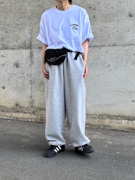 「スウェットワイドパンツ」｜にこ。さん（レディース・165cm）の夏コーディネート