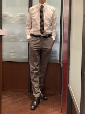 「アイテム（ビジネスシャツ）」を使った、TOKYO SHIRTS おおたかの森店さん（メンズ・177cm）の秋コーディネート