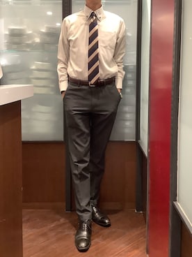 「アイテム（ビジネスシャツ）」を使った、TOKYO SHIRTS おおたかの森店さん（メンズ・177cm）の秋コーディネート