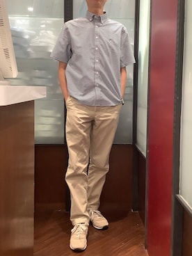 「TOKYO SHIRTS（トウキョウシャツ）のカジュアルシャツ フレンチブルドッグ刺繍 オックスフォードシャツ ボタンダウン 綿100% 半袖 メンズ（ポロシャツ、ブルー系）」を使った、TOKYO SHIRTS おおたかの森店さん（メンズ・177cm）の夏コーディネート