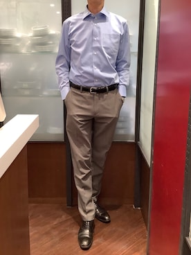「アイテム（ビジネスシャツ）」を使った、TOKYO SHIRTS おおたかの森店さん（メンズ・177cm）の秋コーディネート