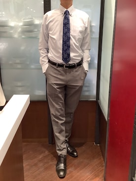 「アイテム（ビジネスシャツ）」を使った、TOKYO SHIRTS おおたかの森店さん（メンズ・177cm）の秋コーディネート